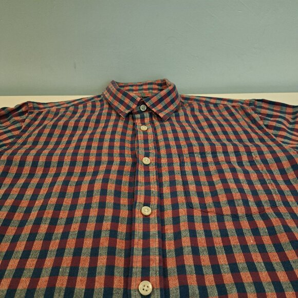 Banana Republic Men's Medium Linen Standard Fit Long Sleeve Button Down Shirt - Picture 5 of 14